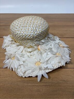Vintage Sonni California Daisy Floral Brimmed Hat 60s
